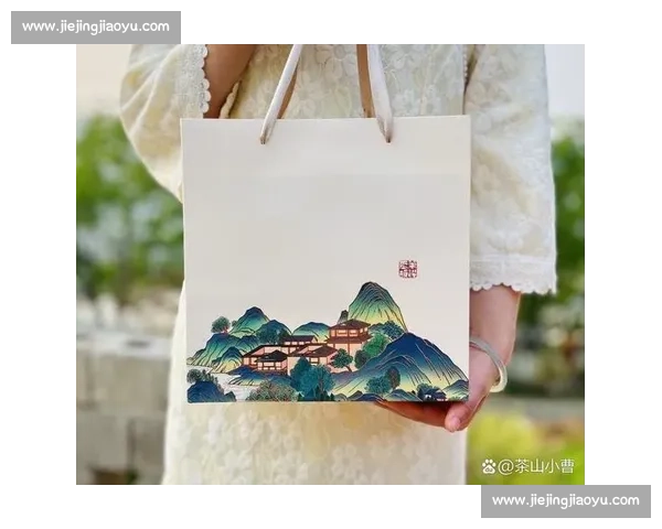 粉裙映国色：2025 全运会颁奖礼服绽放粤绣牡丹新韵